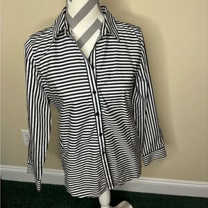 NWOT Black and white Blouse